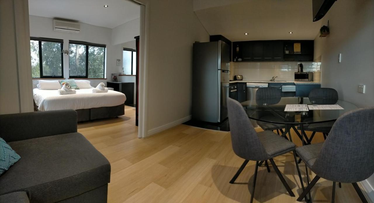 Dunsborough Apartments & Suites 外观 照片