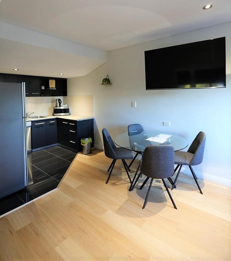 Dunsborough Apartments & Suites 外观 照片